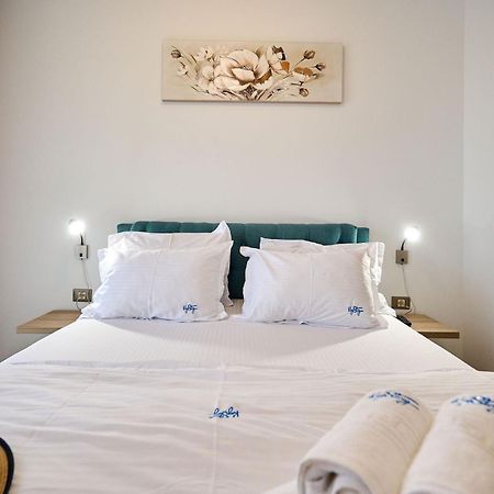 Evelyn'S Apartment Spa&Pool Beach Resort Mamaia Eksteriør bilde